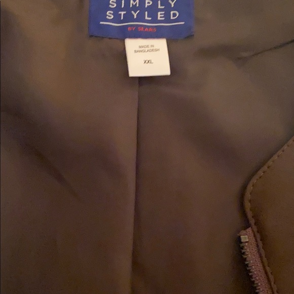 Jacket - Picture 2 of 4